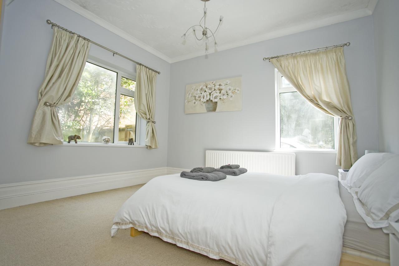 Large 2 Bedroom Apt - Near Beach - Free Parking Bournemouth Exterior foto